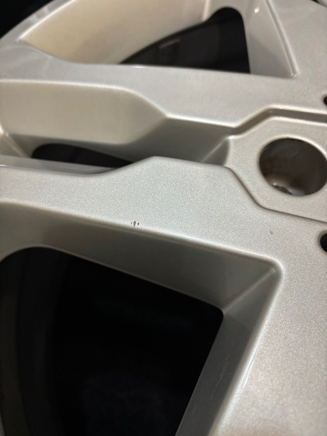  ベンツ W 463 Gクラス ゲレンデ 18インチ 7 5 J 63 130 H アルミホイール 4本 1 L 4 18インチ ホイール