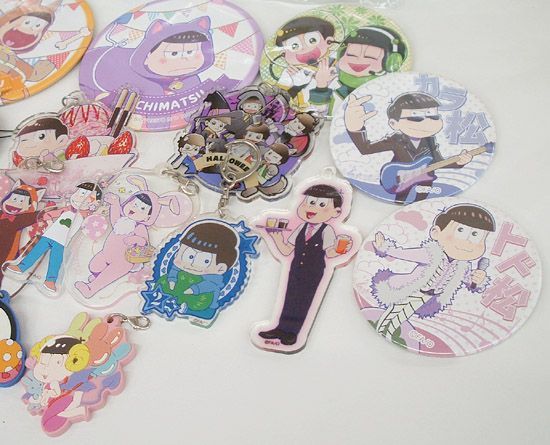 セット おそ松さん 缶バッジ アクキー アクスタ　まとめ売り 大量 300点以上 未開封あり☆ おそ松さん グッズ まとめて 缶バッジ アクスタ アクキー