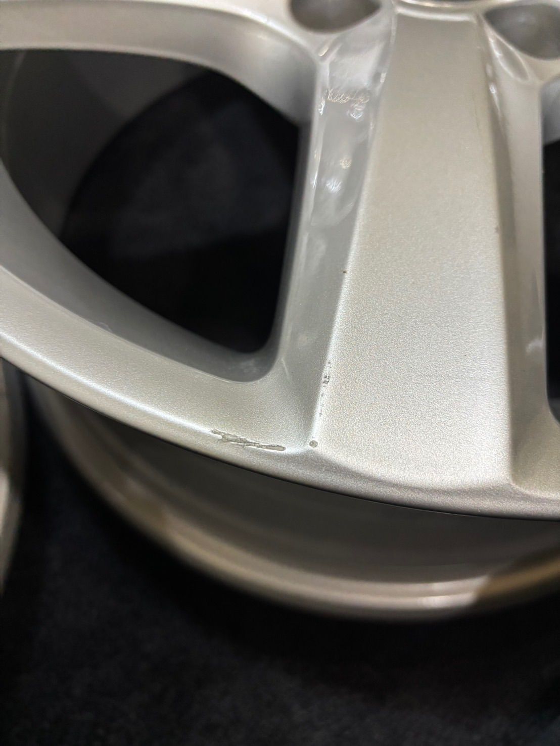 フォルクスワーゲン 16インチ