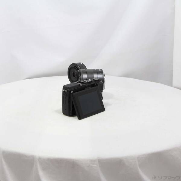 〔 品〕 EOS M 3 ダブルレンズキット BK 2420万画素 SDXC ブラック 269