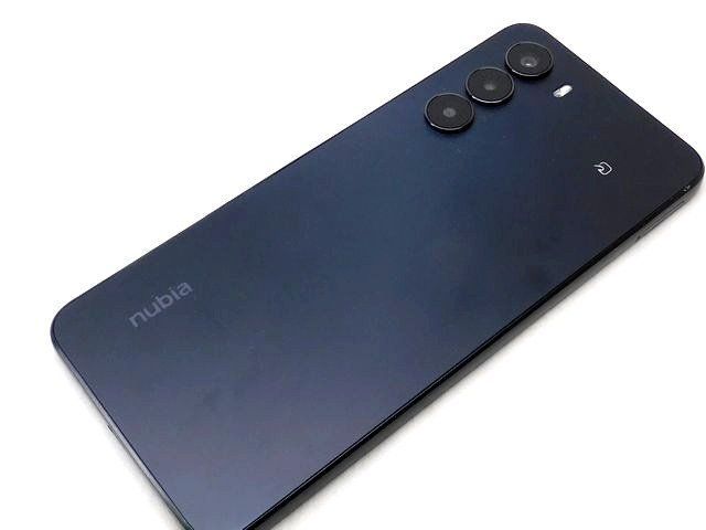 ソフトバンク 利用制限〇 ワイモバイル nubia S 5G □ 128GB ブラック