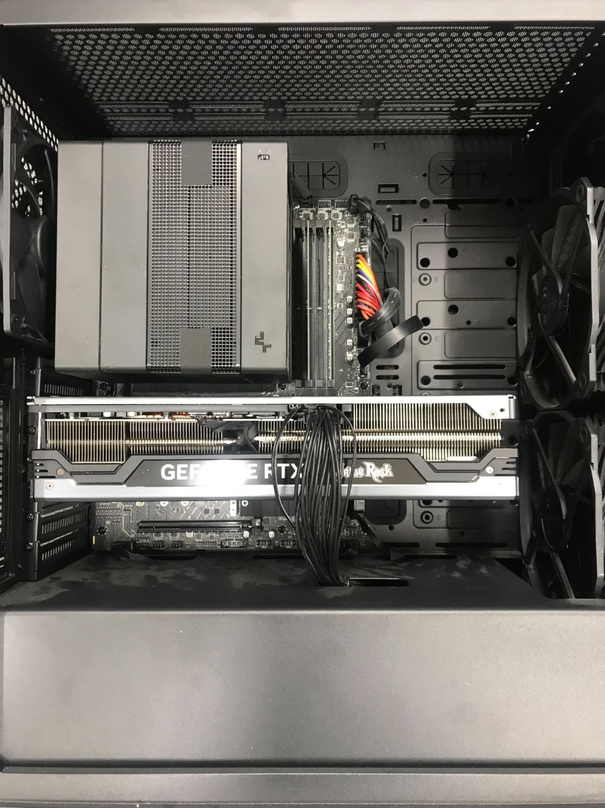  FRONTIER NVIDIA GeForce RTX 4090 24GB GDDR6X Intel Core i9-14900KF メモリ32GB Windows 11 Home 動作確認済み 初期化済み 208P ゲーミングデスクトップ