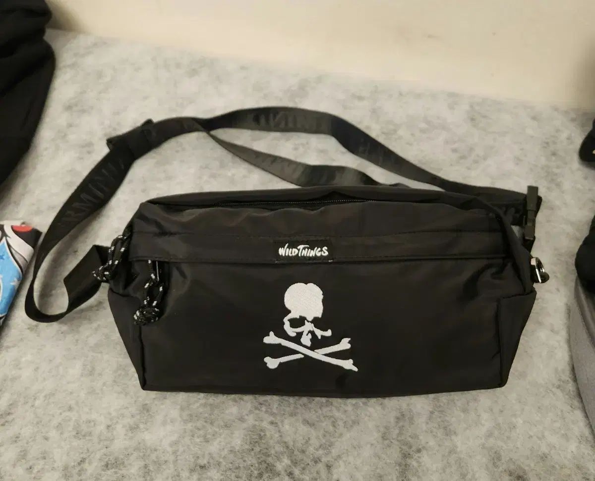 MASTERMIND マスターマインド JAPAN クロスバック