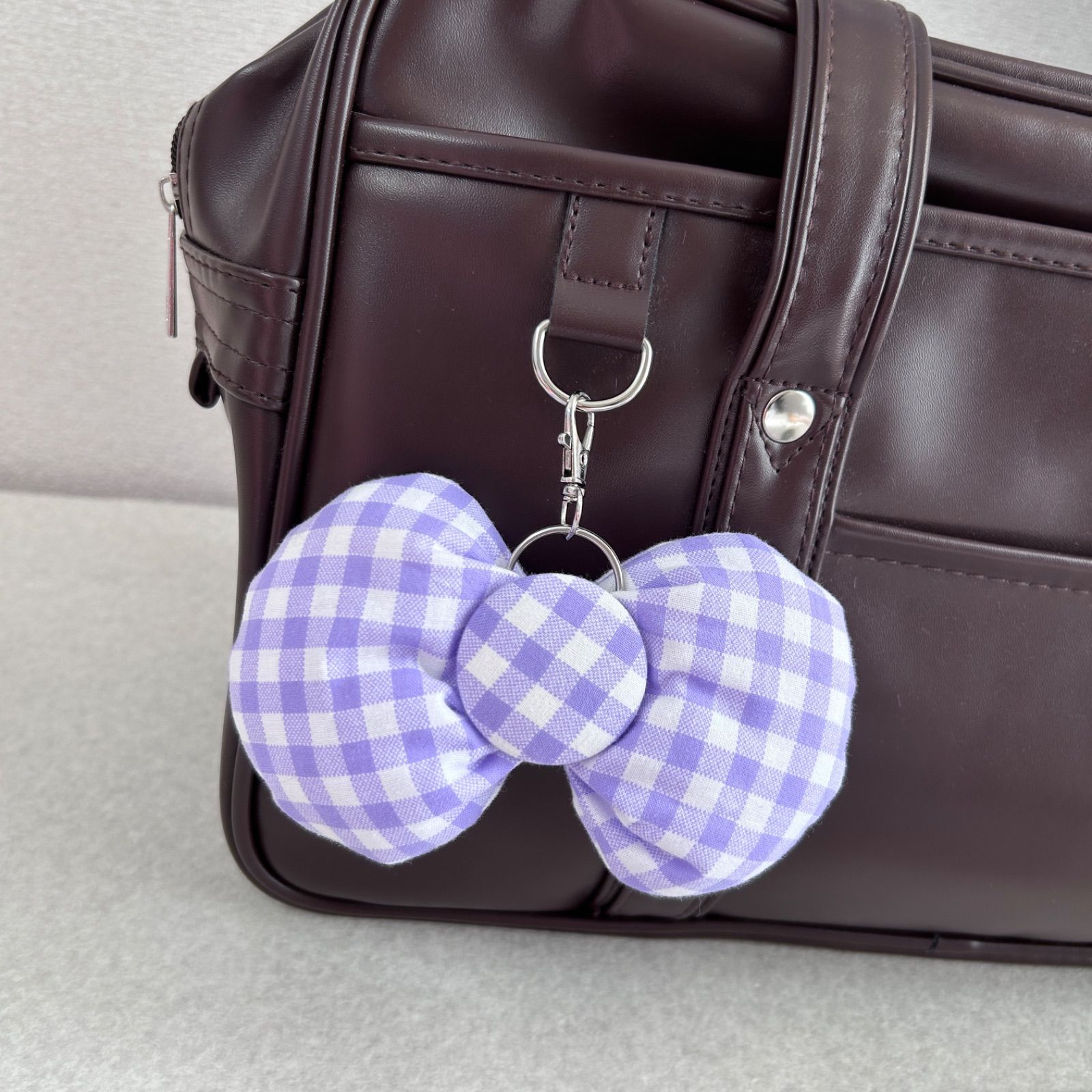 スクバに！ チェック柄 かわいい♡ リボン キーホルダー パープル 紫