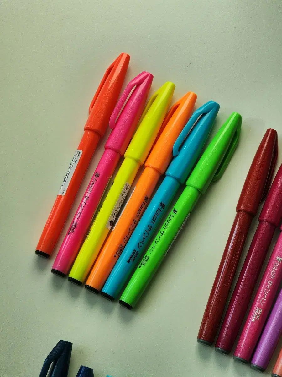 ぺんてる 붓터치 サインペン 全 ブラッシュペン カリグラフィー 筆ペン