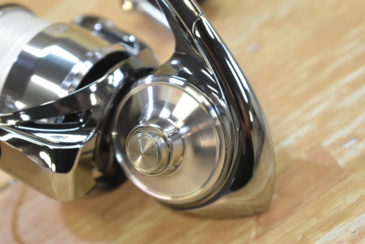  ダイワ 22 イグジスト PC LT 3000 XH DAIWA EXIST スピニングリール サーフ ライトショアジギング サクラマス シーバス ヒラスズキ カツオ スピニングリール リール