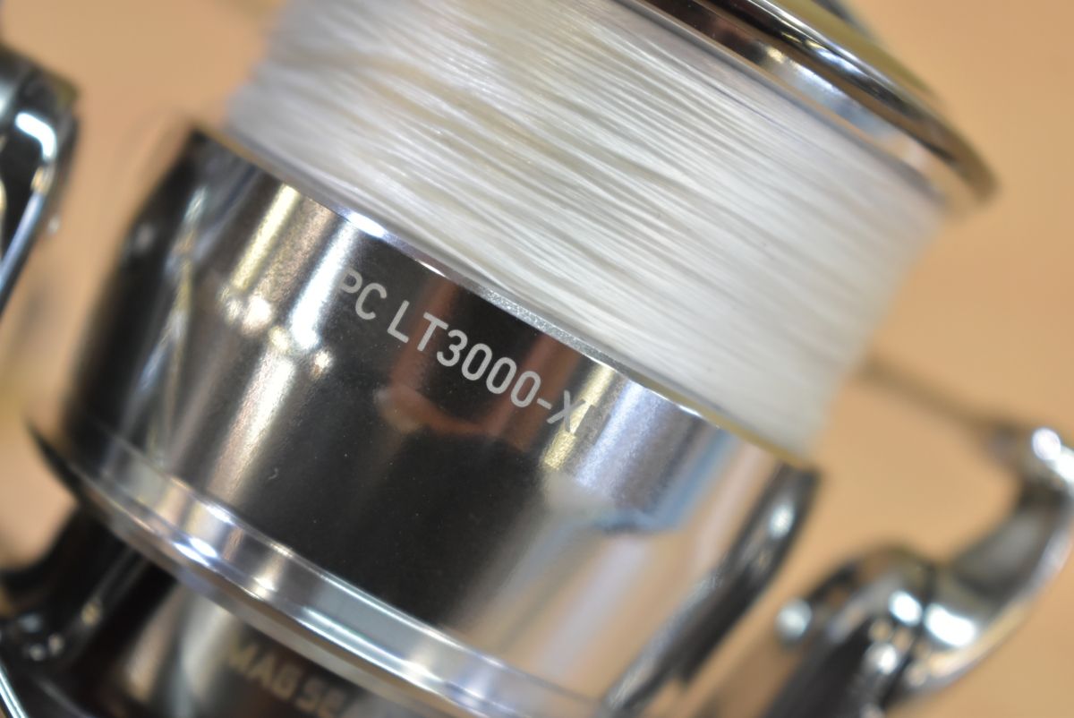 ダイワ 22 イグジスト PC LT 3000-XH DAIWA EXIST スピニングリール サーフ ライトショアジギング サクラマス シーバス ヒラスズキ カツオ