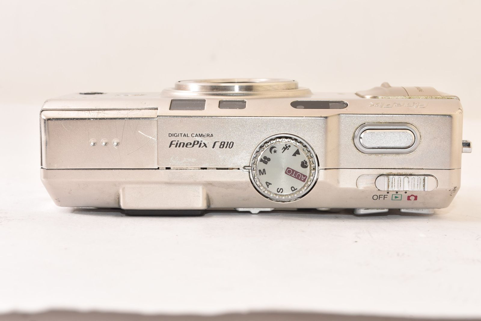 ☆ジャンク品☆ FUJIFILM フジフィルム FinePix F810 コンパクト