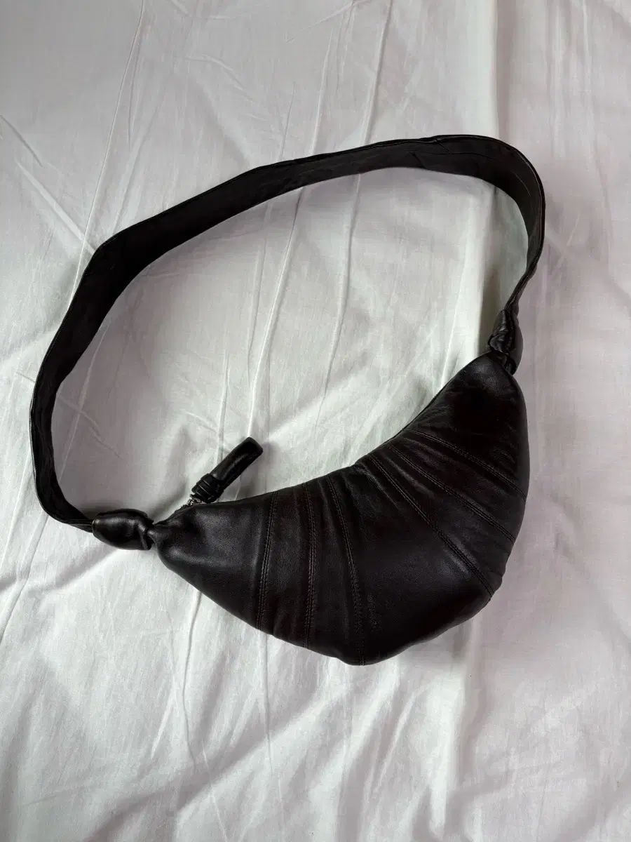 ルメール クロワッサンバッグ ダークブラウン