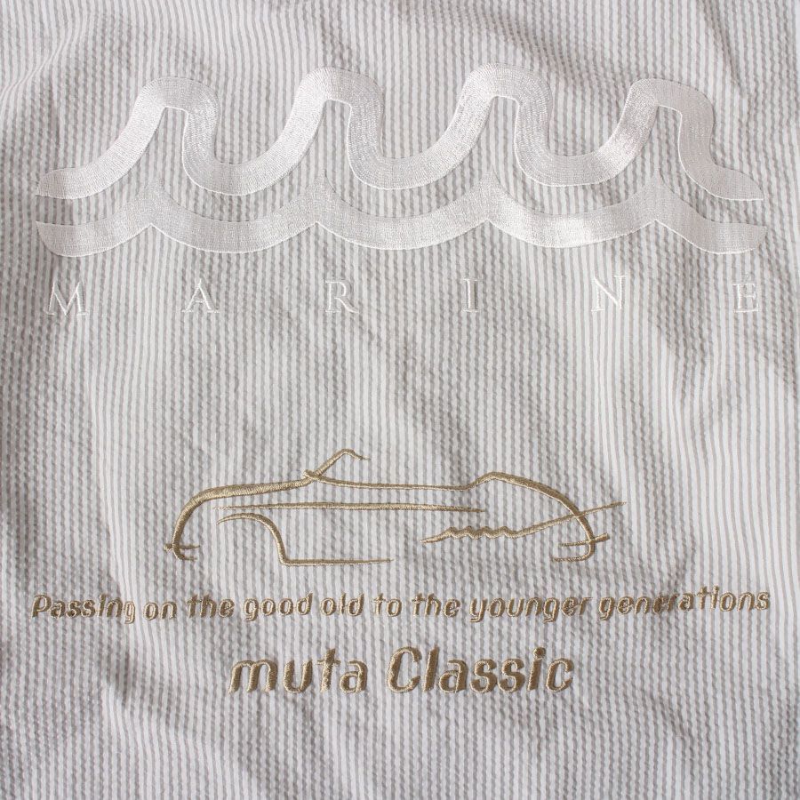 フーディージャンパー ポーチ付き