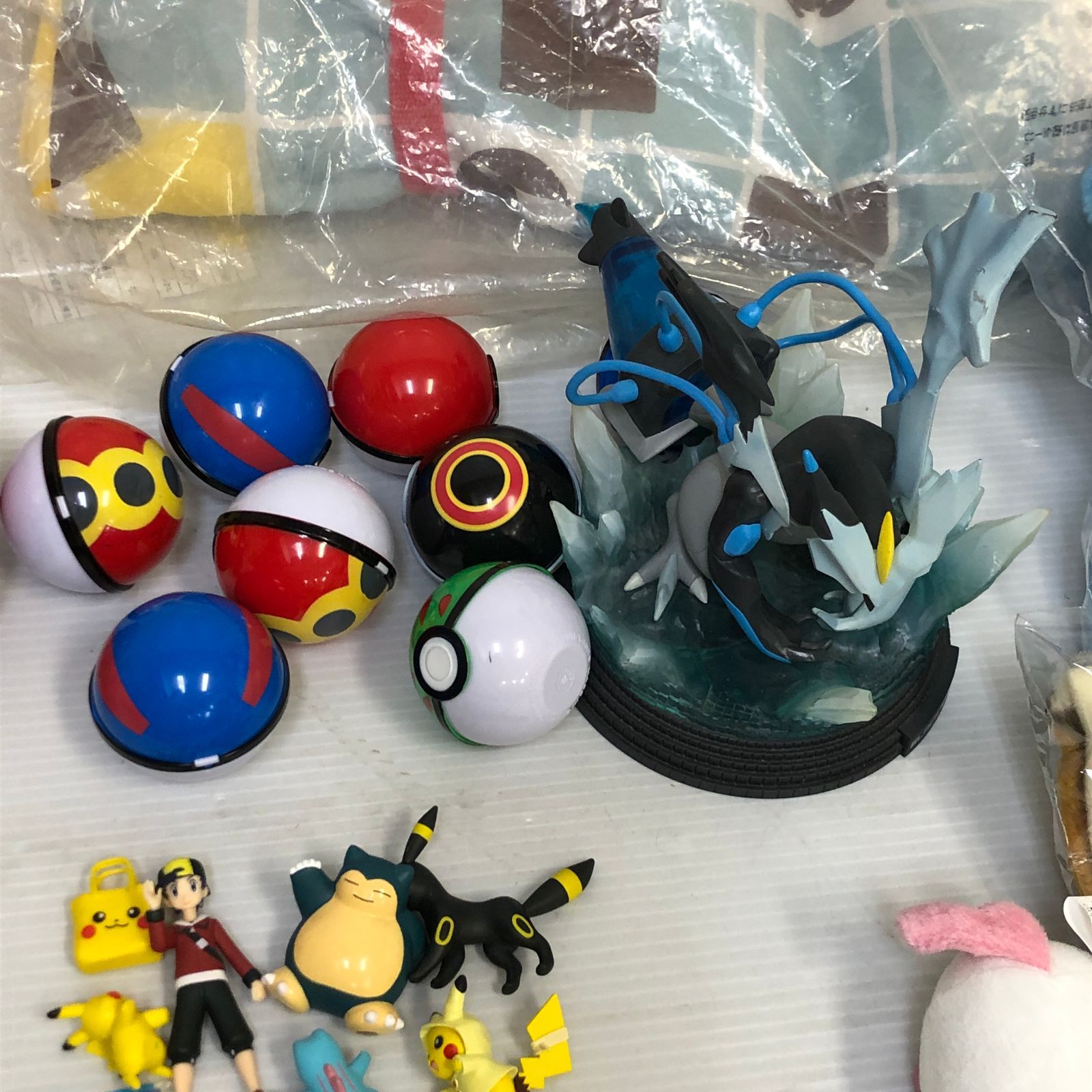 【大量まとめ売り】ポケットモンスター　グッズ △ポケモン グッズ 大量 まとめ 未使用品・中古品混在 smstoy092760