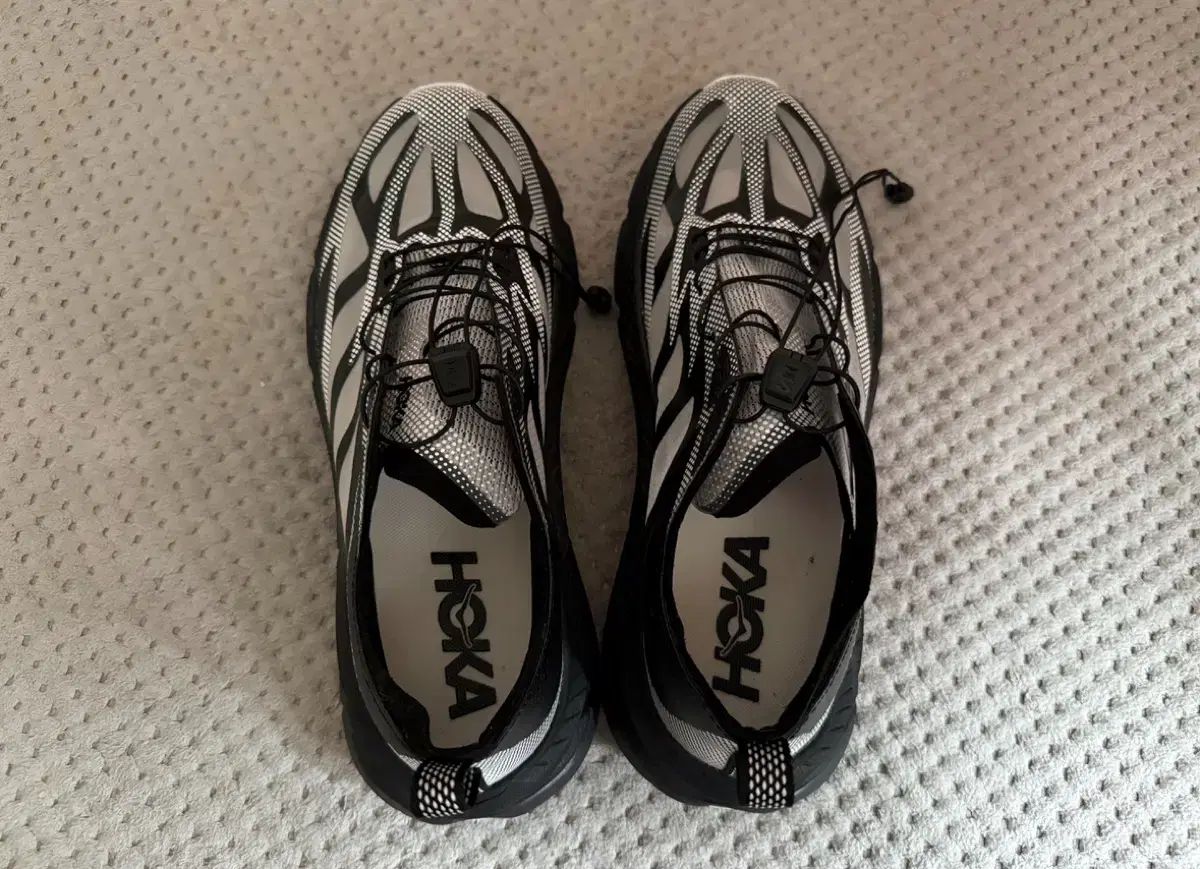 HOKA ONE 25 FW HOKA麻マフェテ スピード4 ライト TS BWHT 1168971