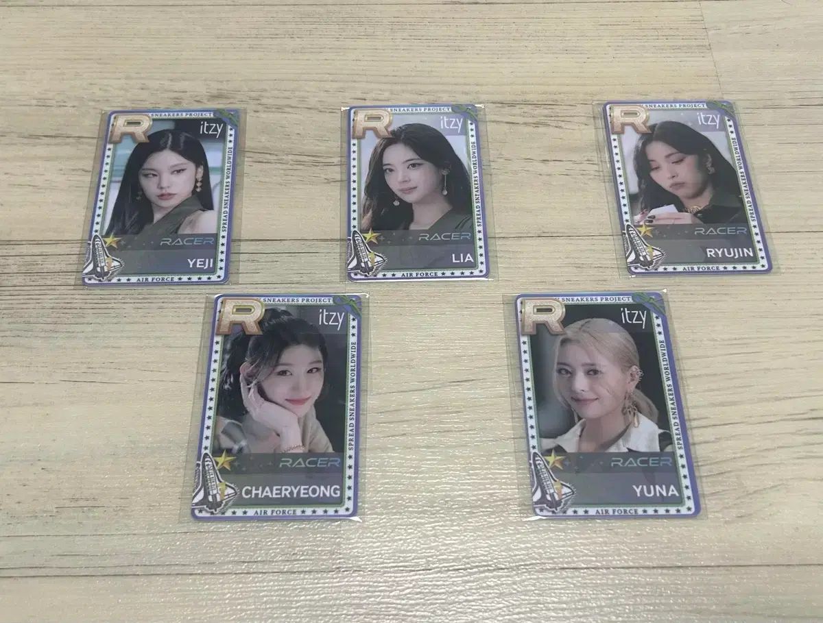 ITZY（イッチ） SuperStar JYP 未開封 まとめ トレカ オファー ITZY