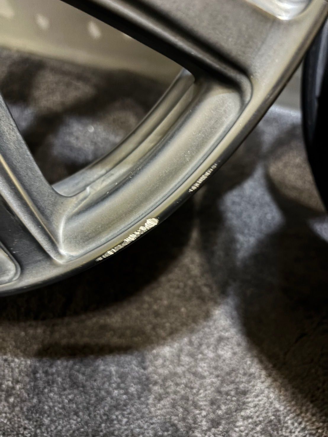 ヴォクシー マットブラック