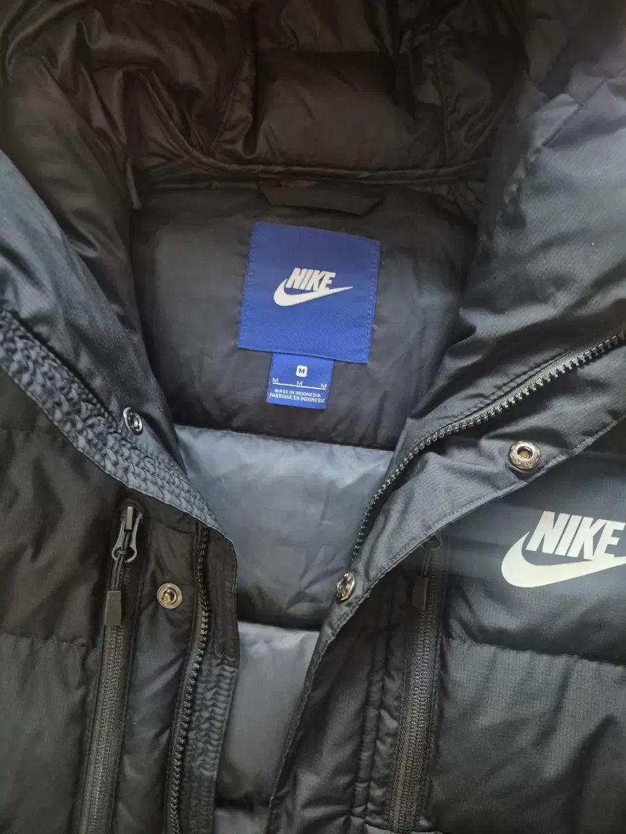 ナイキ ブラック ロング丈 ダウンジャケット フード ダウン アウター