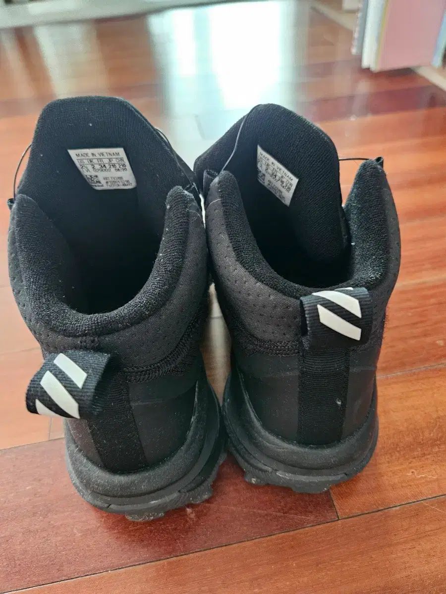 アディダス キッズ ポタラン BoA 210