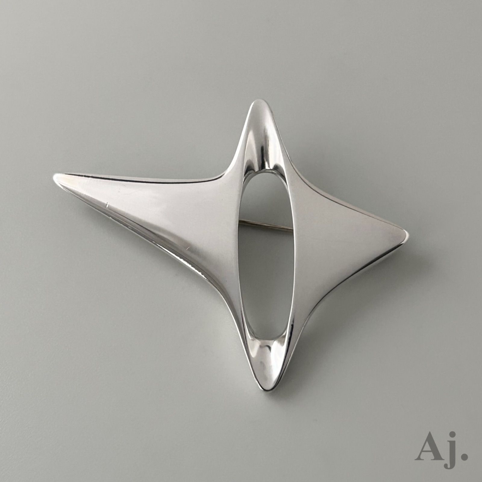 ジョージジェンセン ブローチ 339 AG925 ヴィンテージ ヘニング