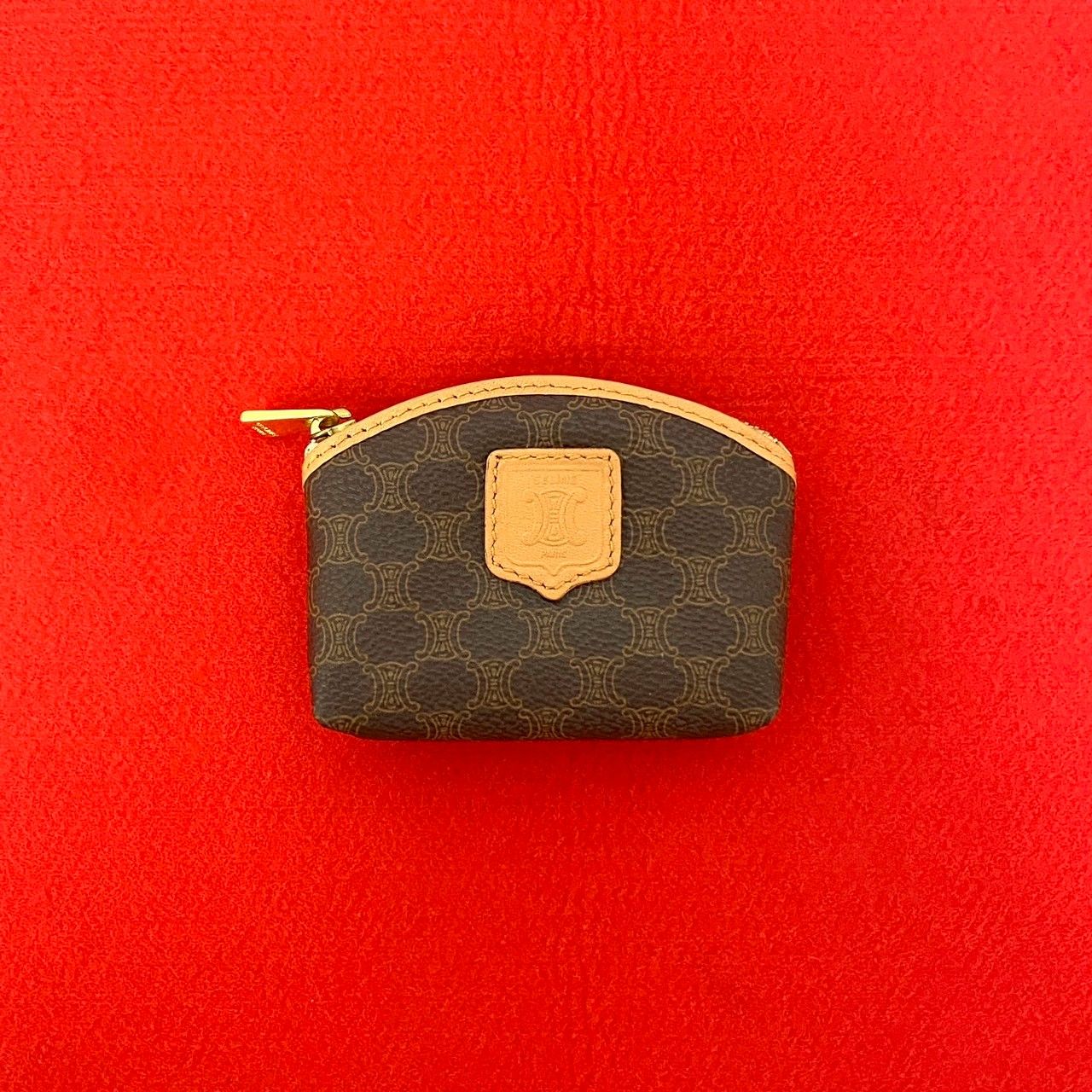 CELINE セリーヌ マカダム ブラゾン トリオンフ 柄 レザー ジップ コインケース 小銭入れ ミニ ウォレット ブラウン 85978