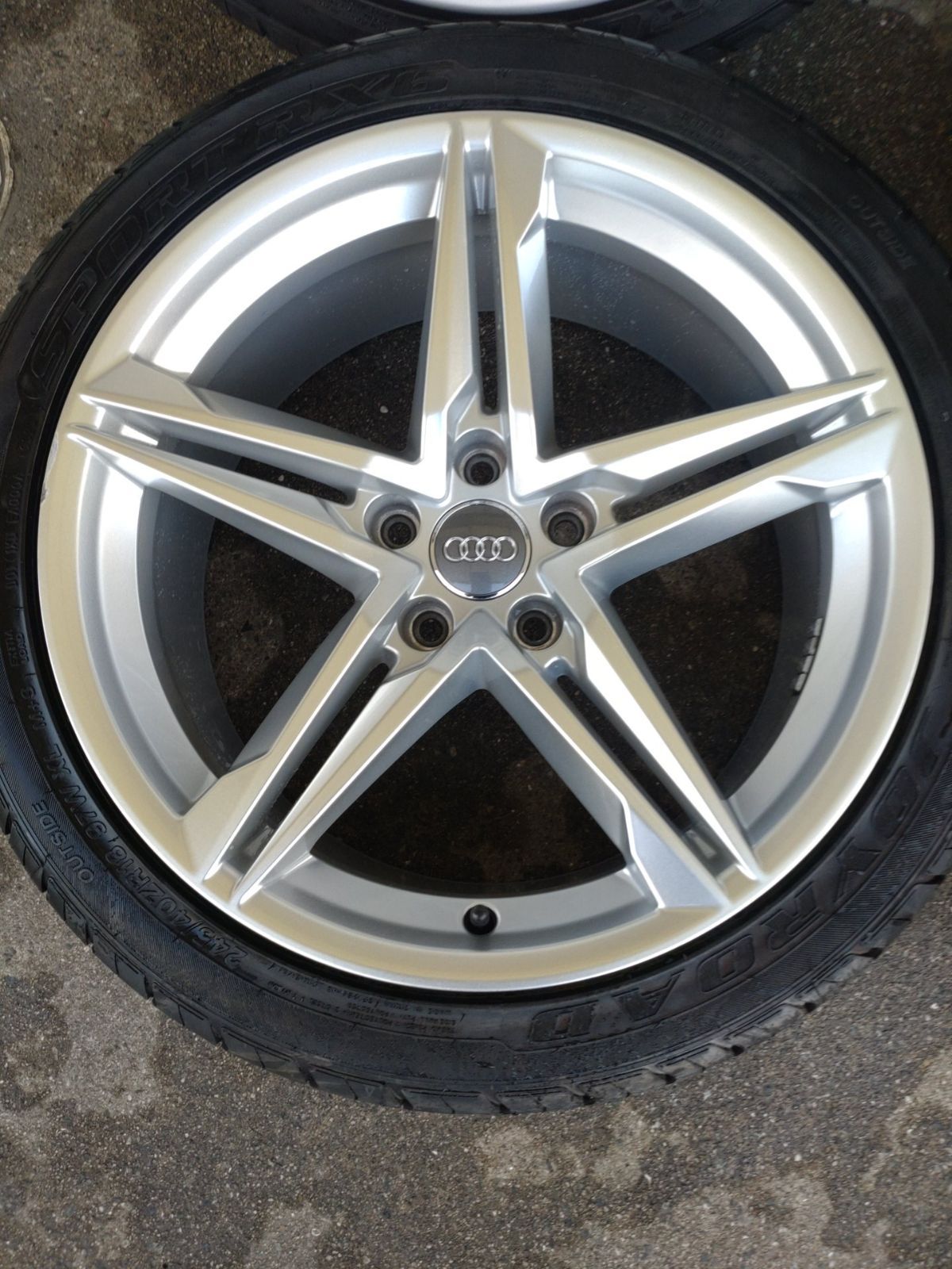 アウディ A 5 スポーツバック Sライン 18インチ 8 J 29 PCD 112 H ＆JOYROAD SPORT RX 6 245 40 R 18