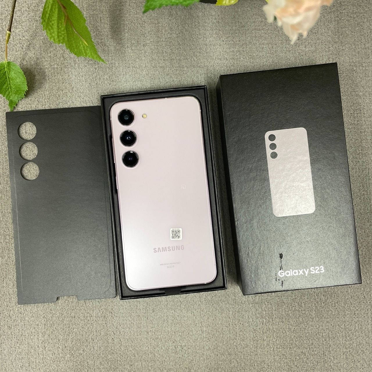 新品・未使用 Galaxy S23 SCG19 ラベンダー 国内版SIMフリー 送料無料