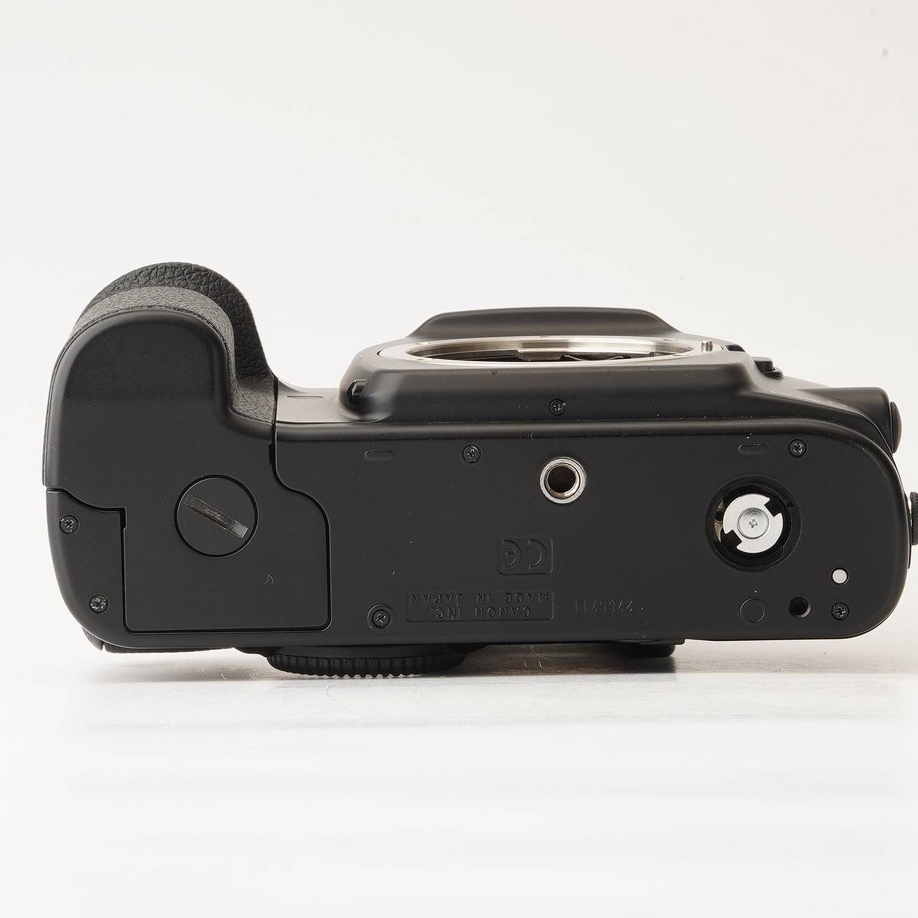  キヤノン Canon EOS 3 フィルム一眼レフカメラ 一眼レフカメラ(フィルム) フィルムカメラ