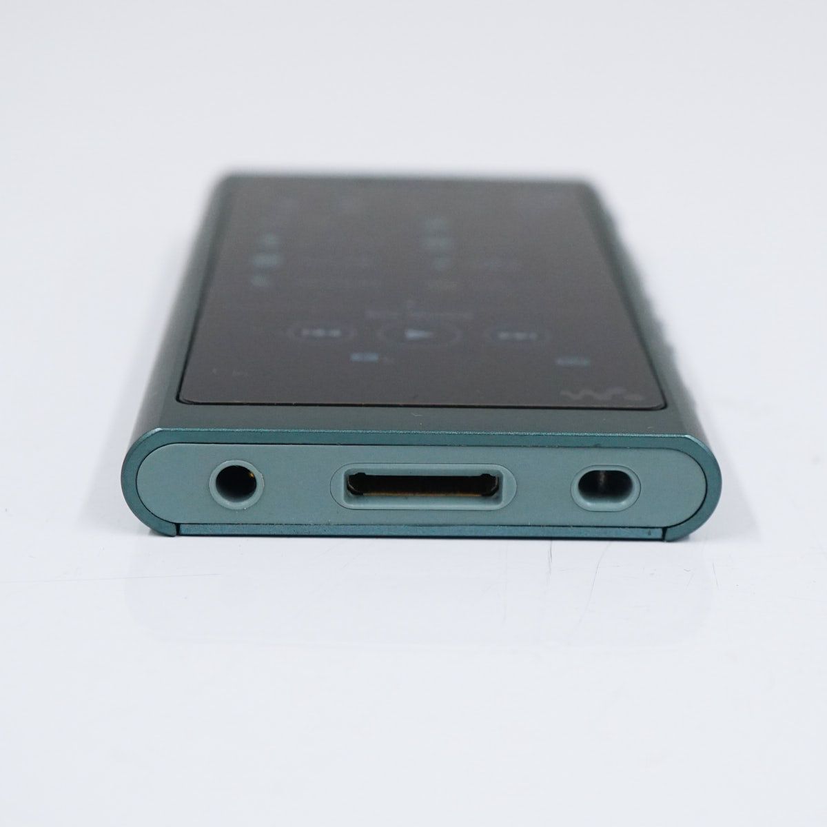 オーディオ機器 SONY ウォークマン NW-A55 16GB USED美品 本体のみ