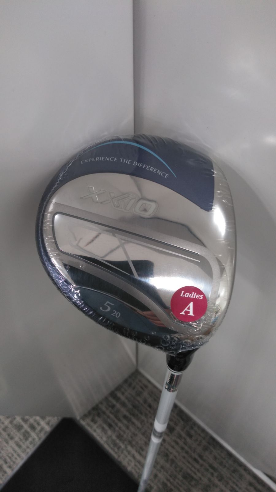 LdFw ♥品 12|6発売 XXIO 14 ゼクシオ レディース フェアウェイウッド 5 W|20° ブルー 右用 MP 1400 L カーボンシャフト フレックスA DUNLOP ゴルフクラブ 2026年モデル 日本