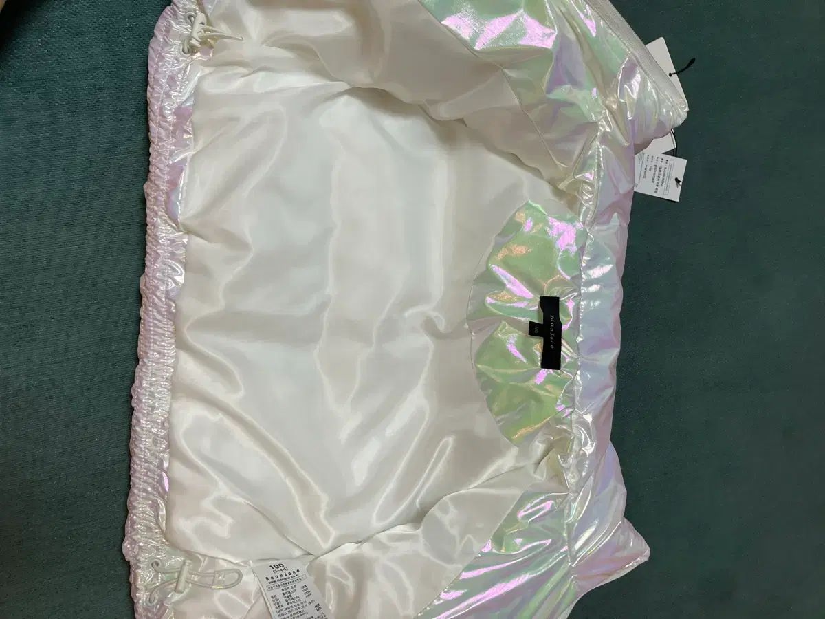 オーロラダウン 100