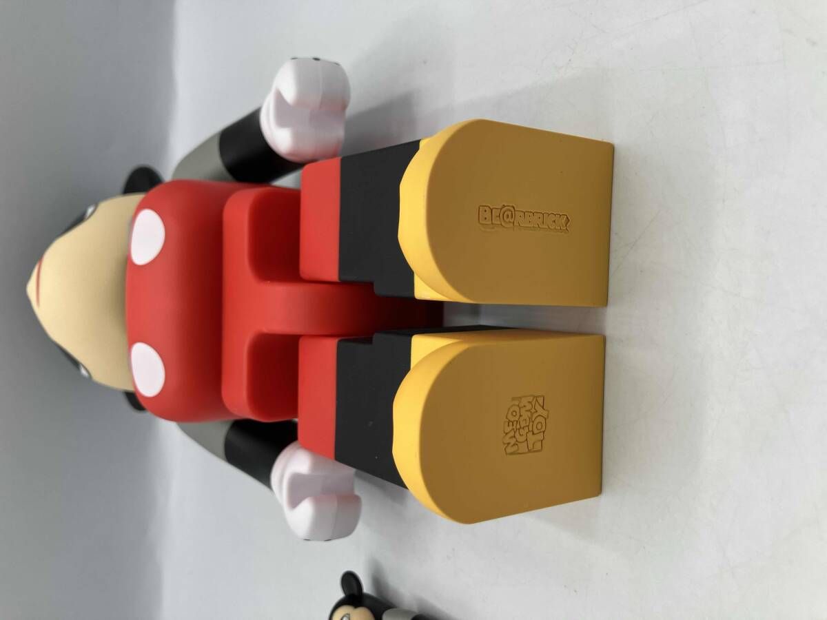 メディコム･トイ Javier