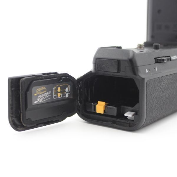  Nikon マルチパワーバッテリーパック MB N 11 ♯89018 デジカメ用充電器 カメラアクセサリー