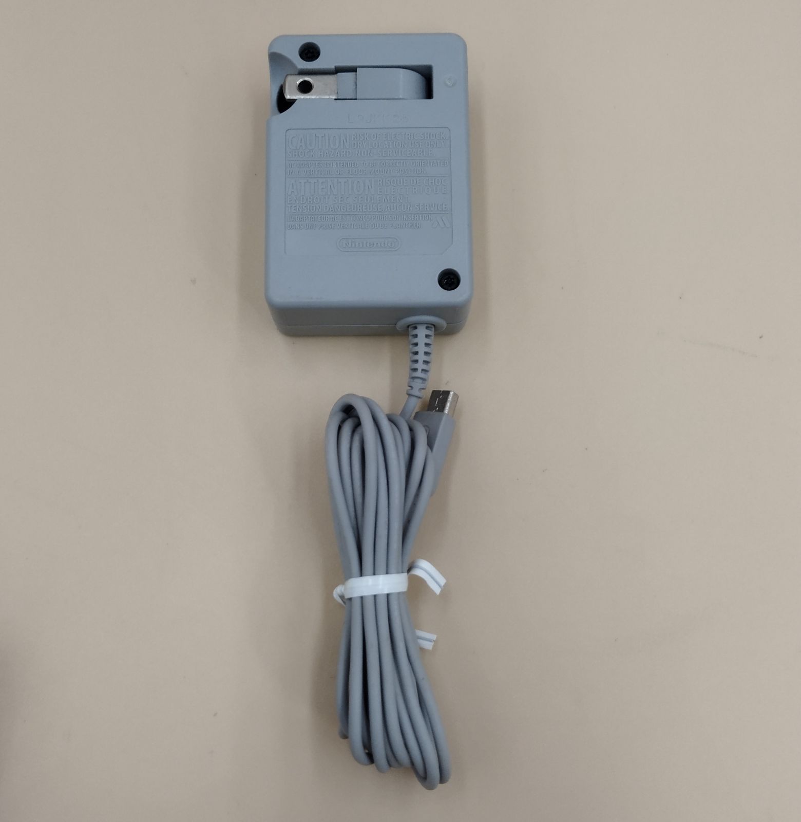 001 メタリックレッド