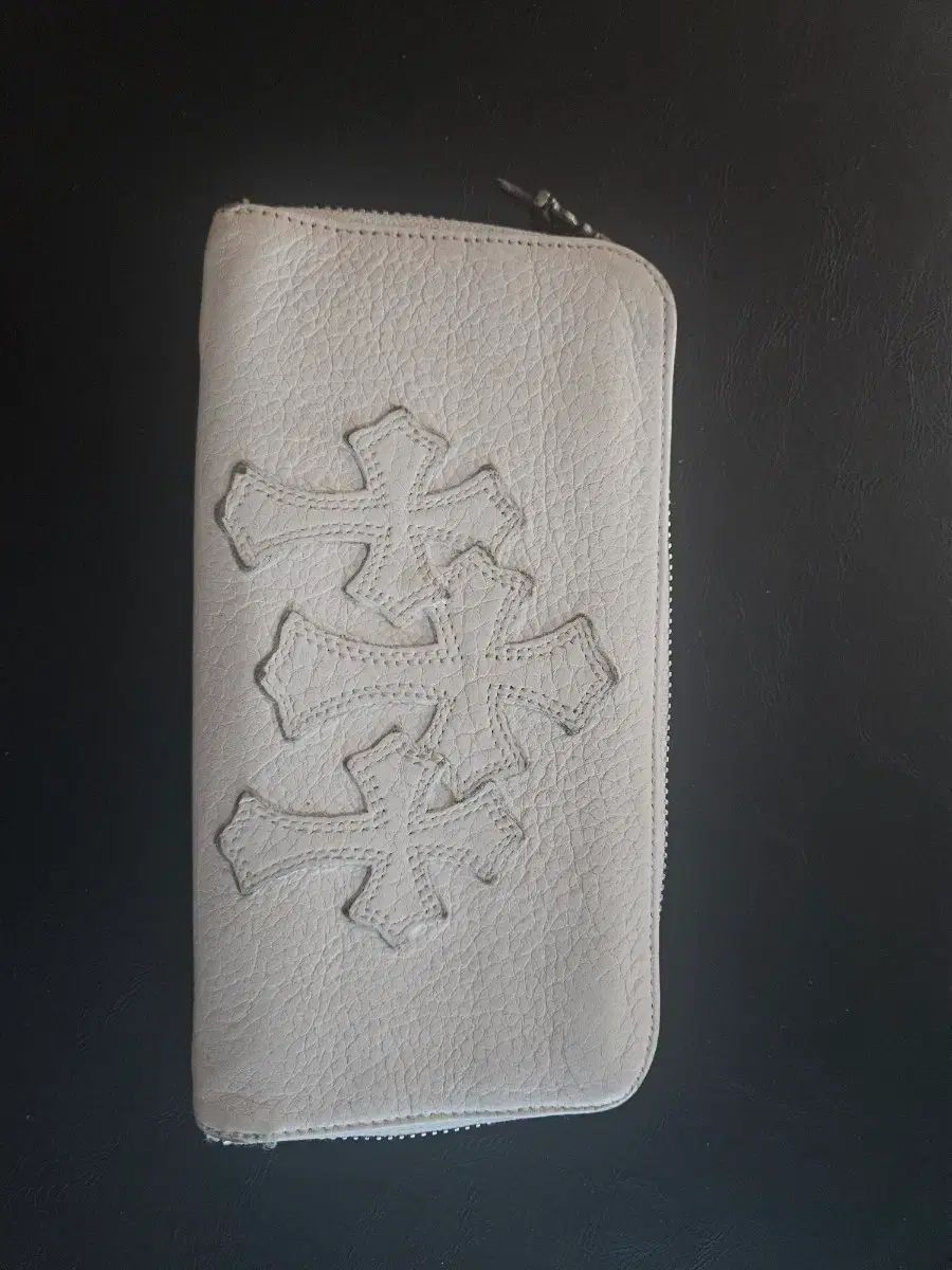 クロムハーツ セメタリー 長財布