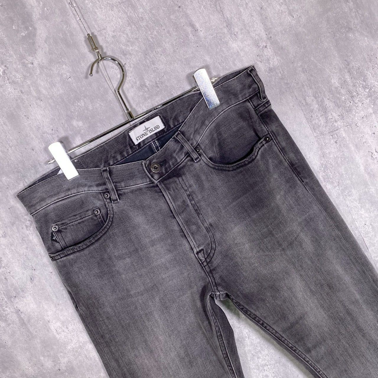 STONE ISLAND』ストーンアイランド (31) スキニーデニムパンツ - メルカリ