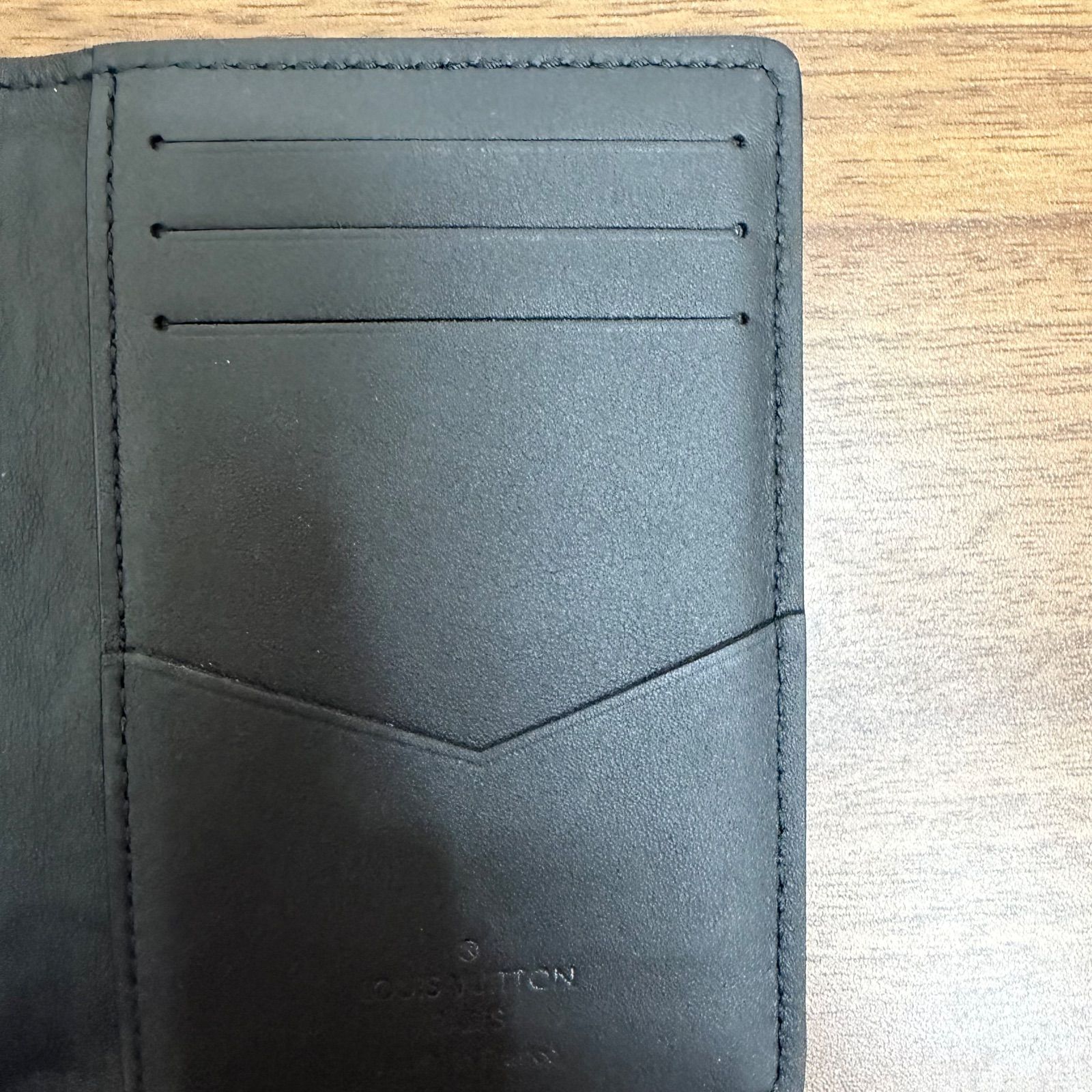 VUITTONルイヴィトン M