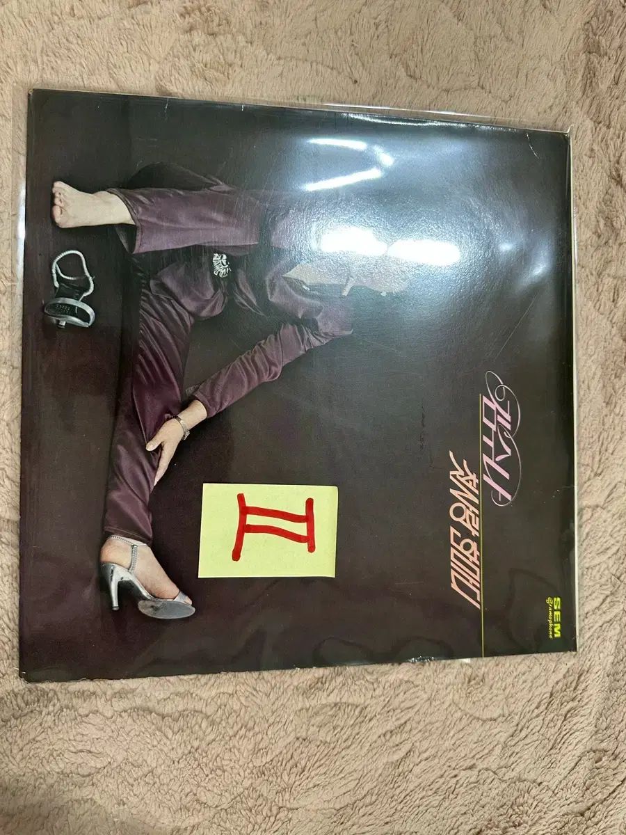 キム・スナ アルバム LP （ 1986 ヴォーカル 早い) ー 初 愛/一言 スーパーレアクラス