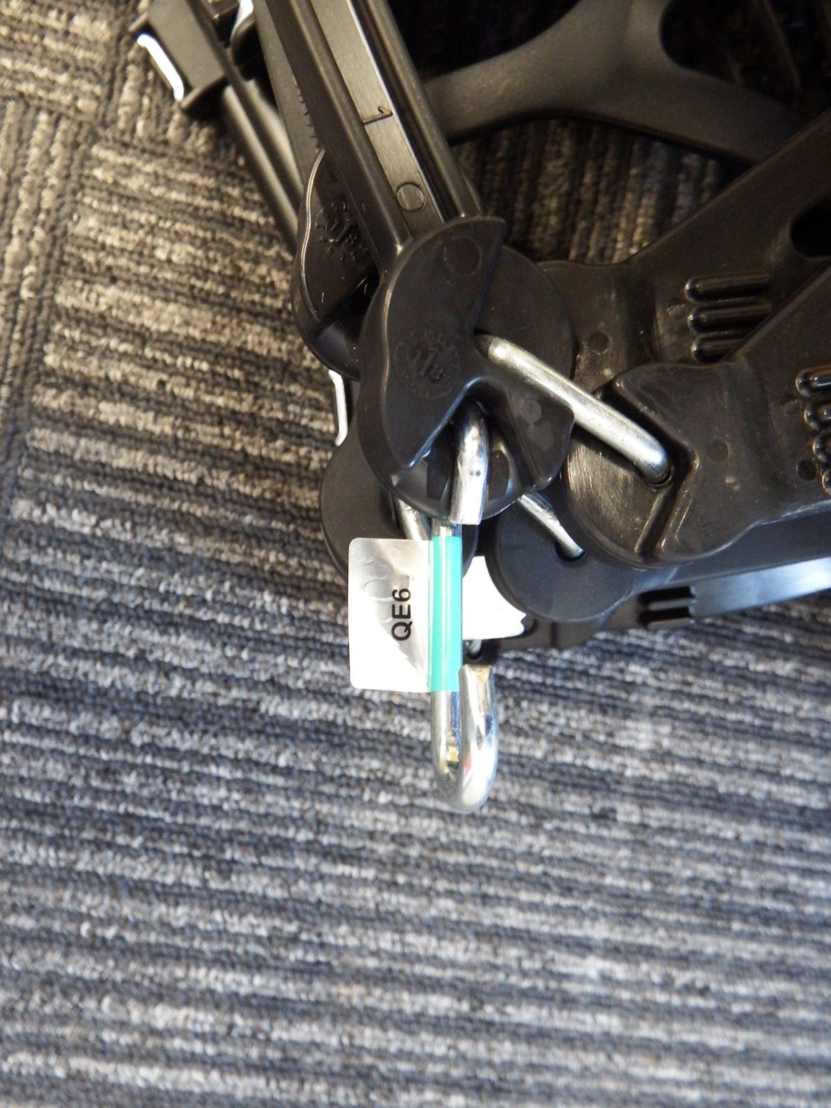 バイアスロンクイックイージー カーメイト