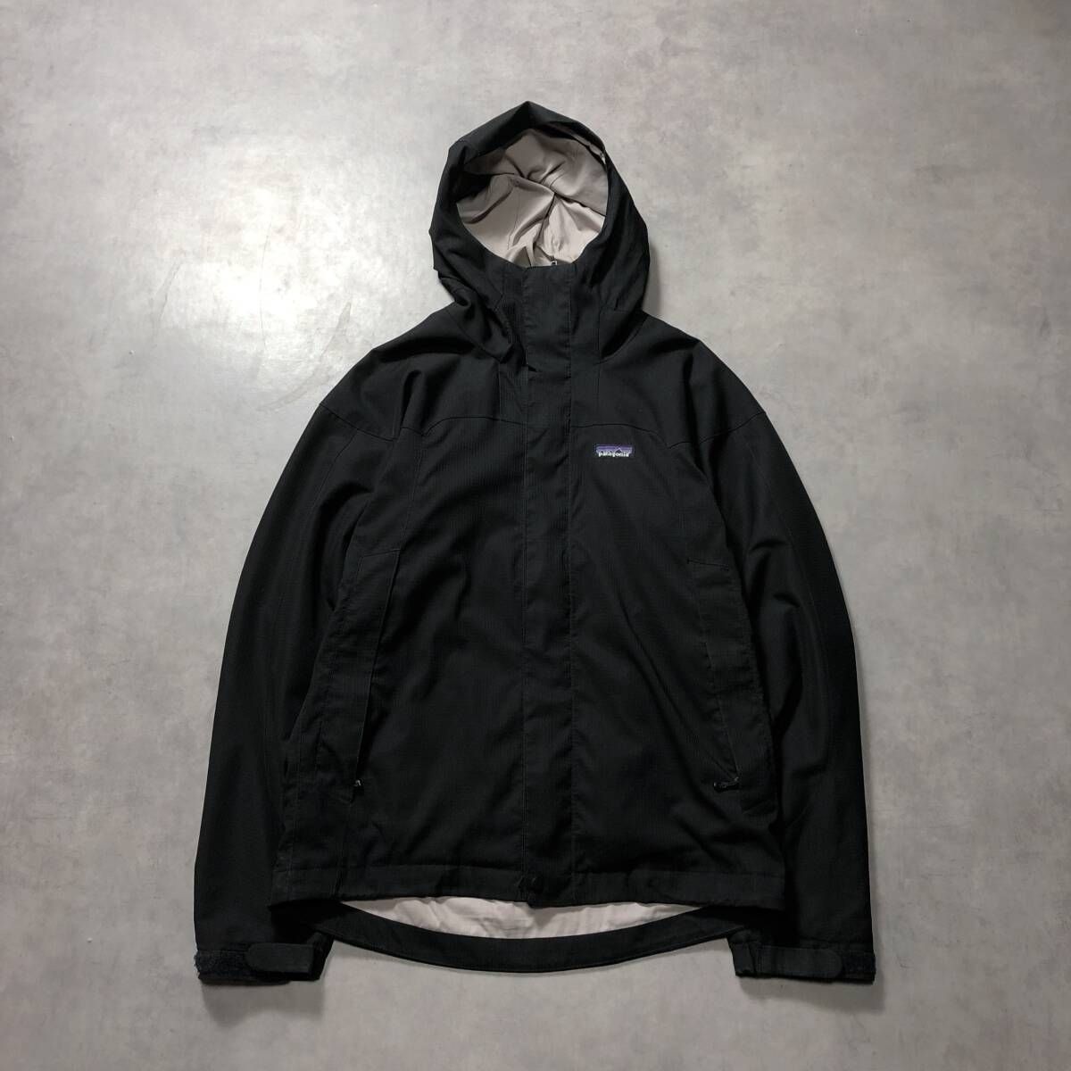 GQ 4244 patagonia 08 aw STORM JACKET S ブラック系 ストーム ジャケット 84997 フーディ