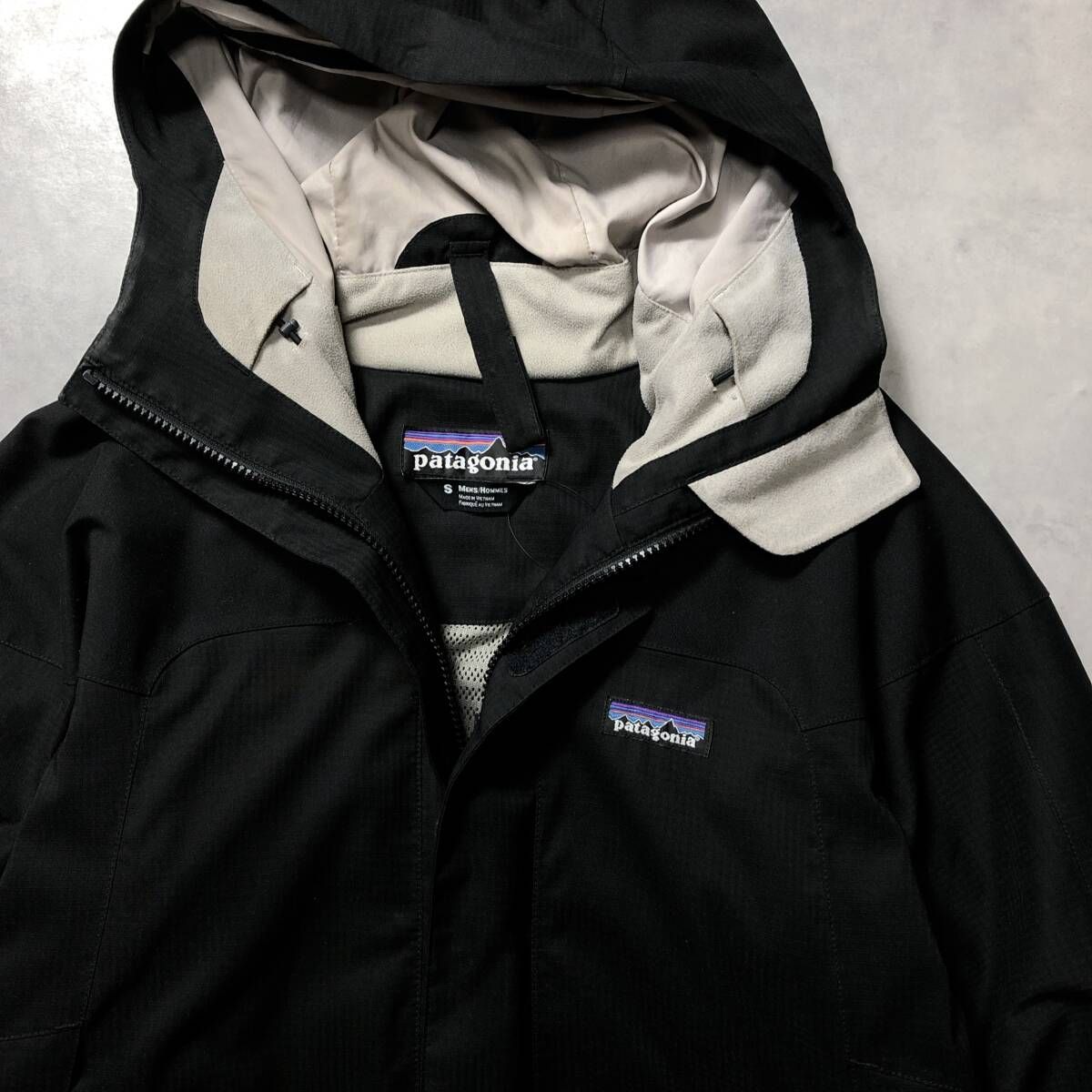 GQ 4244 patagonia 08 aw STORM JACKET S ブラック系 ストーム ジャケット 84997 フーディ