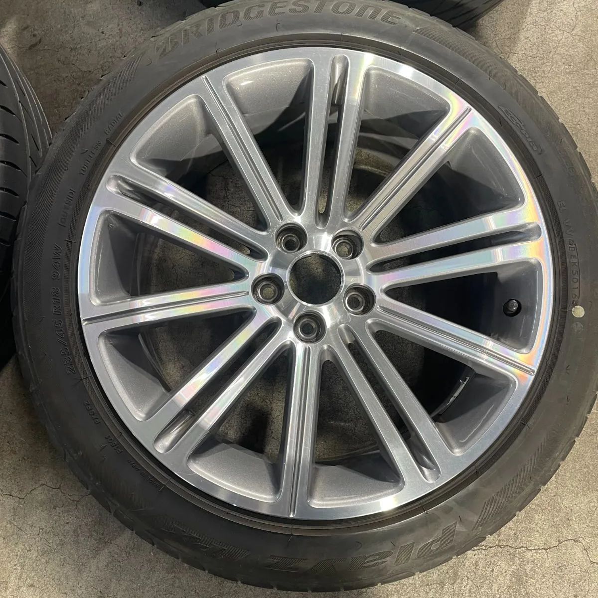 プジョー RCZ 純正アルミホイール スタッドレスタイヤ 235/45R18 ☆夏のボーナスセール☆プジョー RCZ 純正アルミホイール 235/45R18