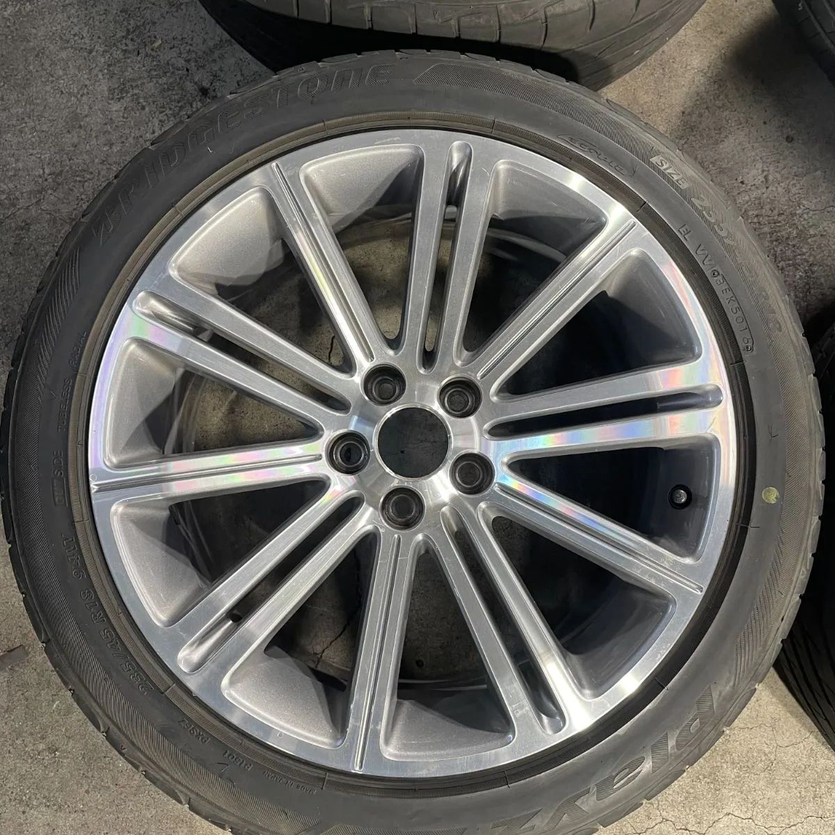 ☆夏のボーナスセール☆プジョー RCZ 純正アルミホイール 235/45R18