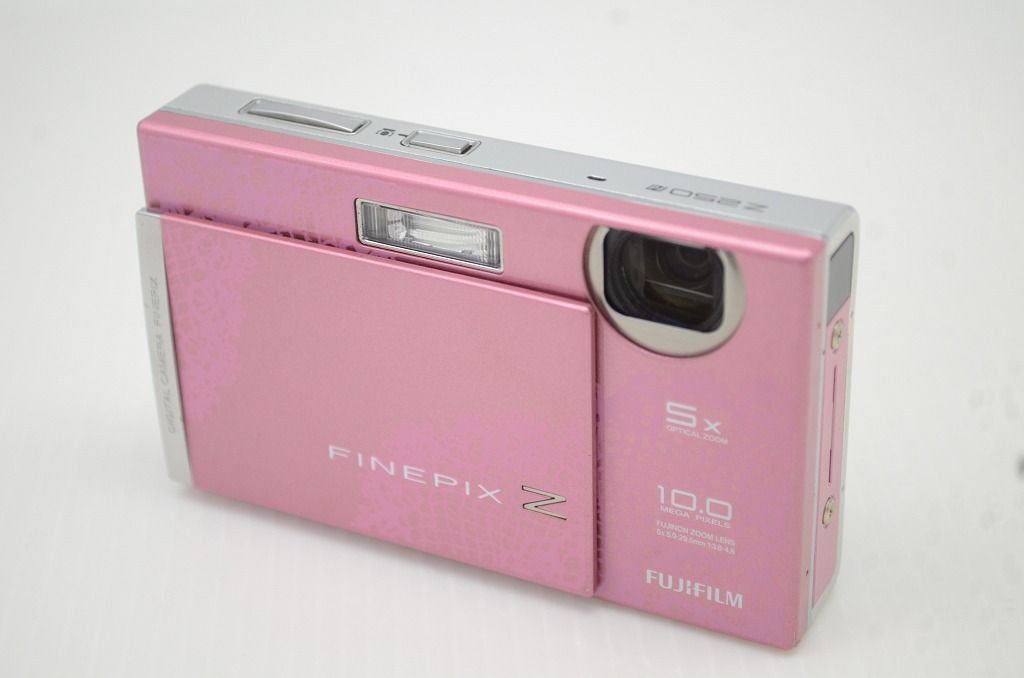 FUJIFILM フジフィルム FinePix Z250fd コンパクトデジタルカメラ