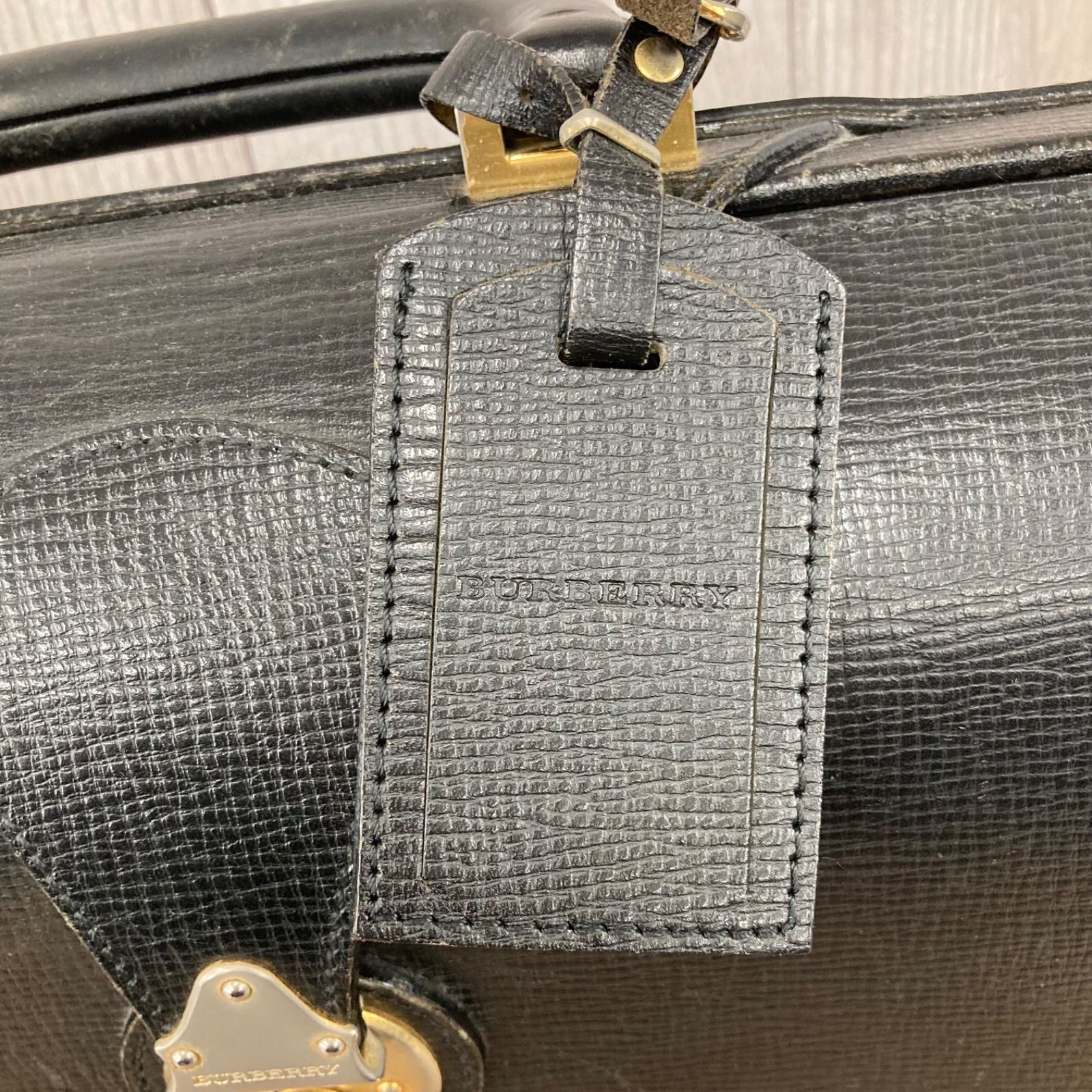 ブラック 衣料品