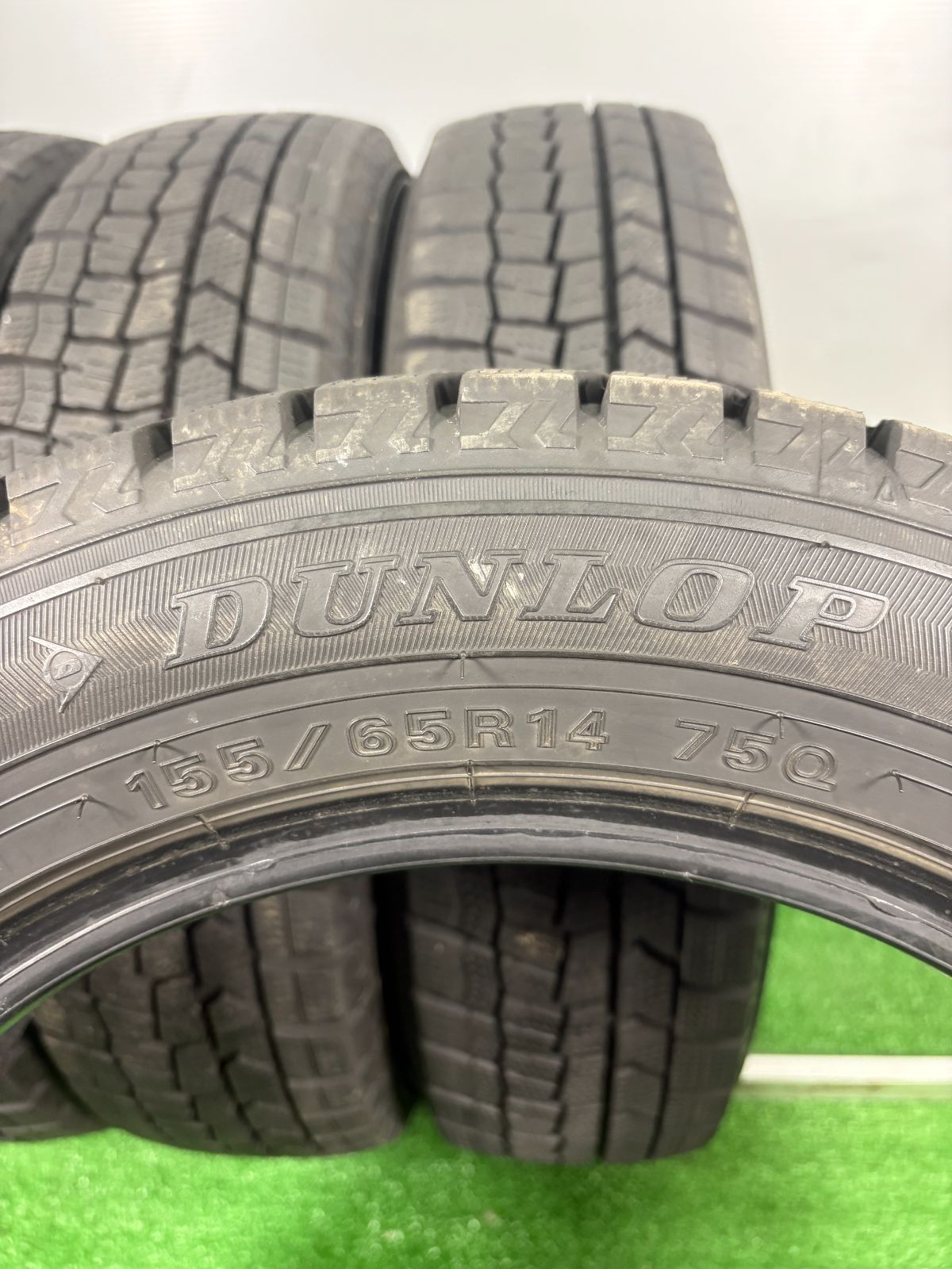 タイヤ スタッドレス