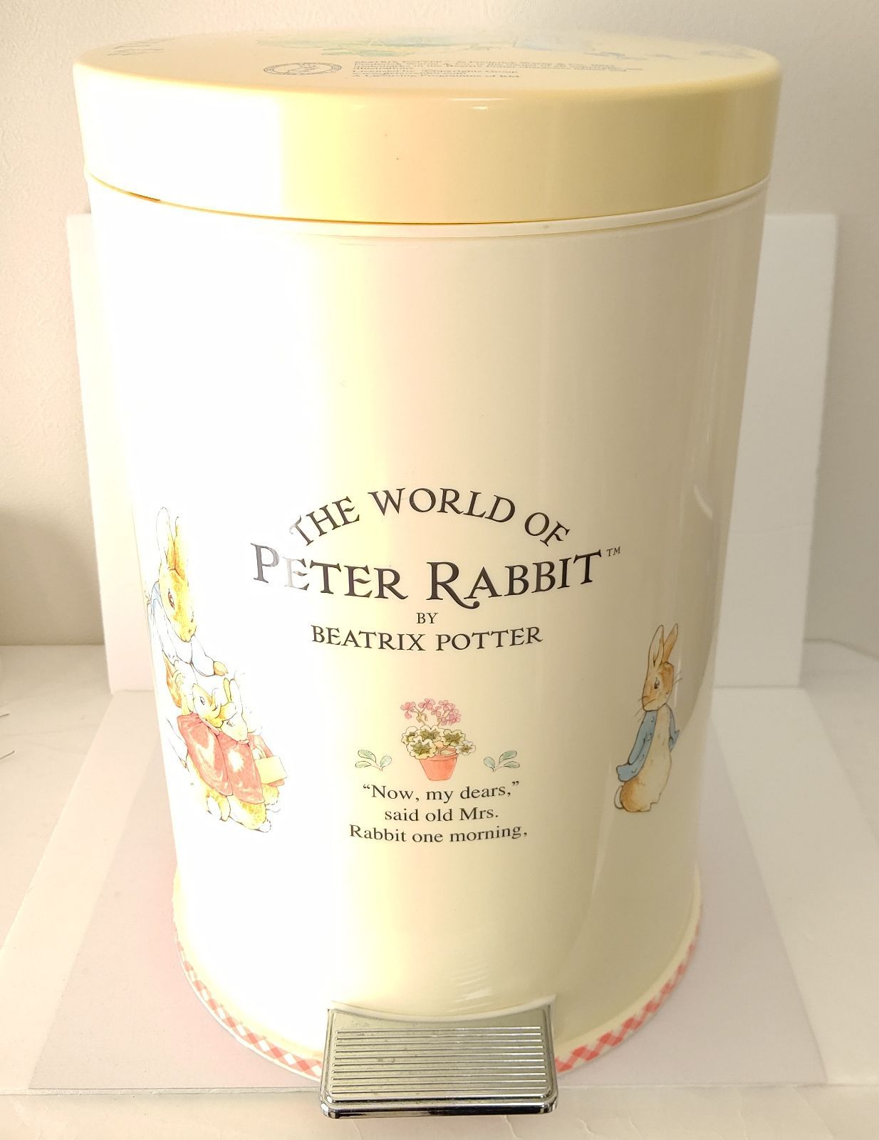 希少 廃盤 ピーターラビット 積水ライフテック ダストボックス ゴミ箱