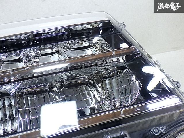 ☆点灯品外し☆ ダイハツ 純正 S700V S710V ハイゼットカーゴ LED