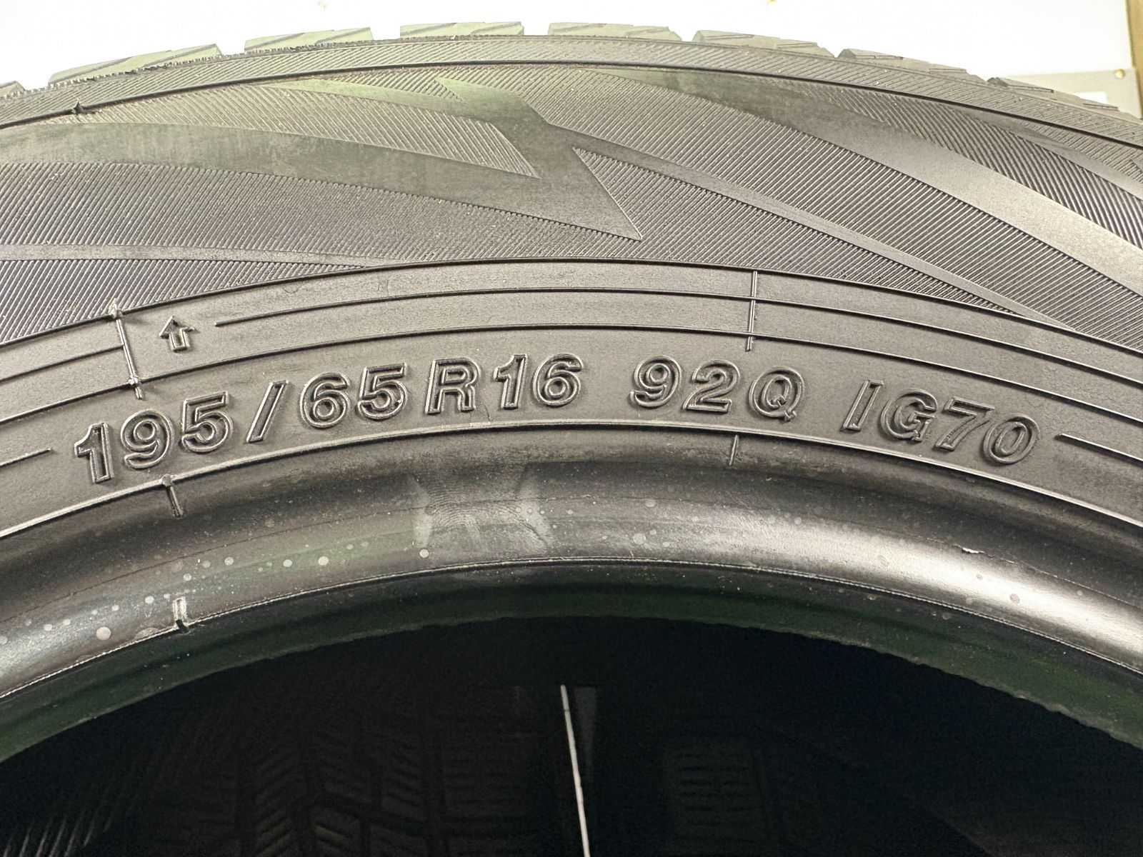  195 65 R 16 ヨコハマ IG 70 4本 冬 タイヤ スタッドレス TA 852 16インチ スタッドレス