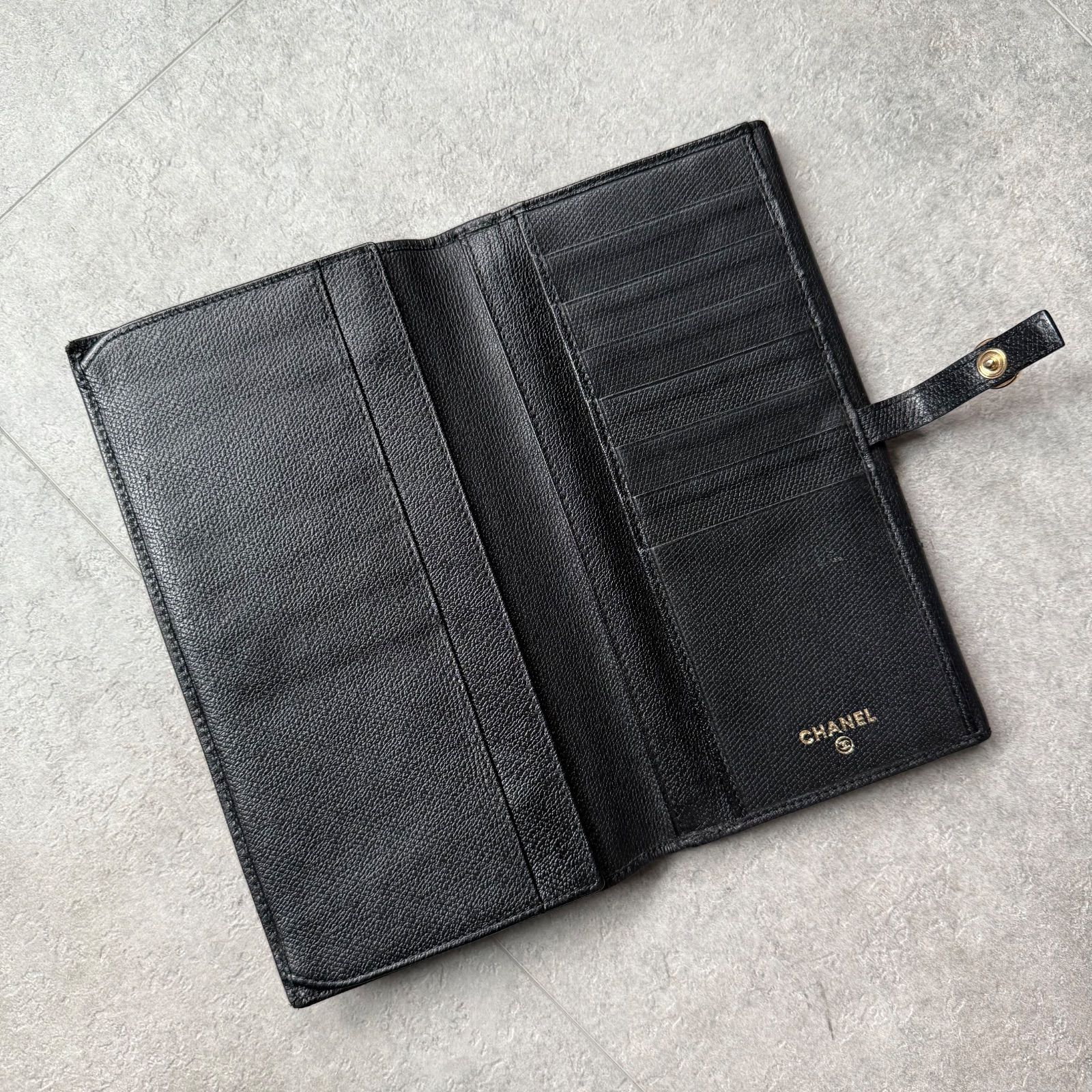 CHANEL シャネル ココボタン 二つ折り長財布 Wホック ブラック