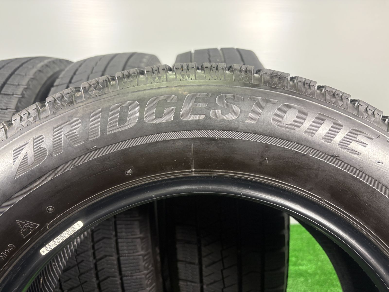 ブリヂストン VRX