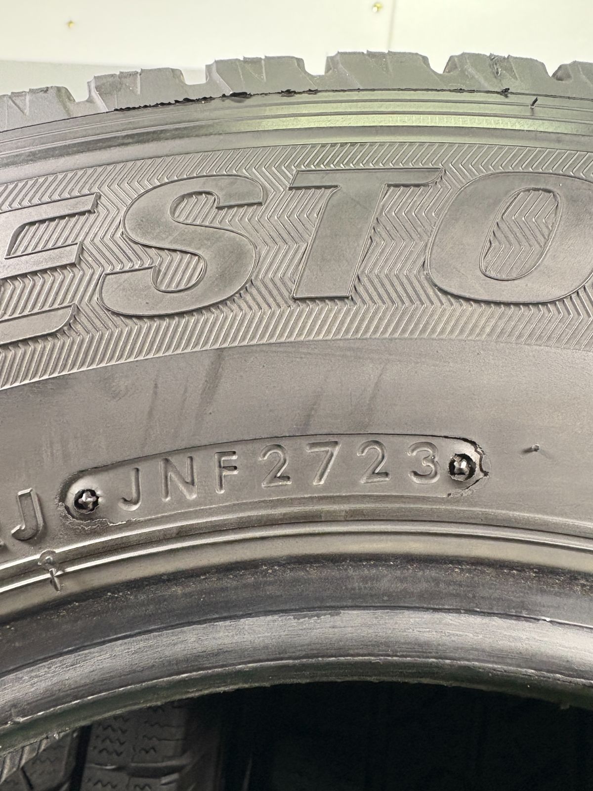 175 R 14 80 LT ブリヂストン VL 1 製 4本 冬 タイヤ スタッドレス TA 857 14インチ スタッドレス タイヤ