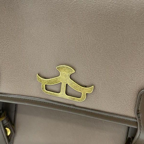 ショルダーバック